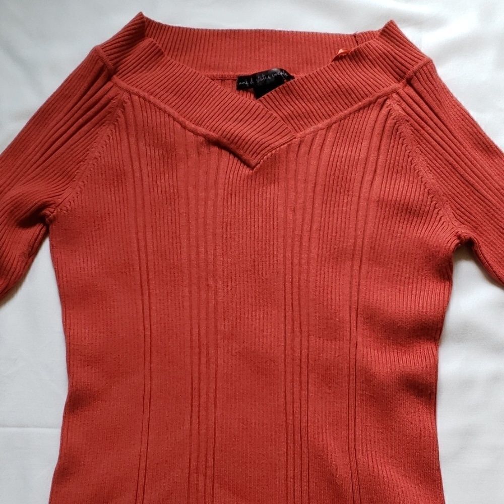 Nwot sweater